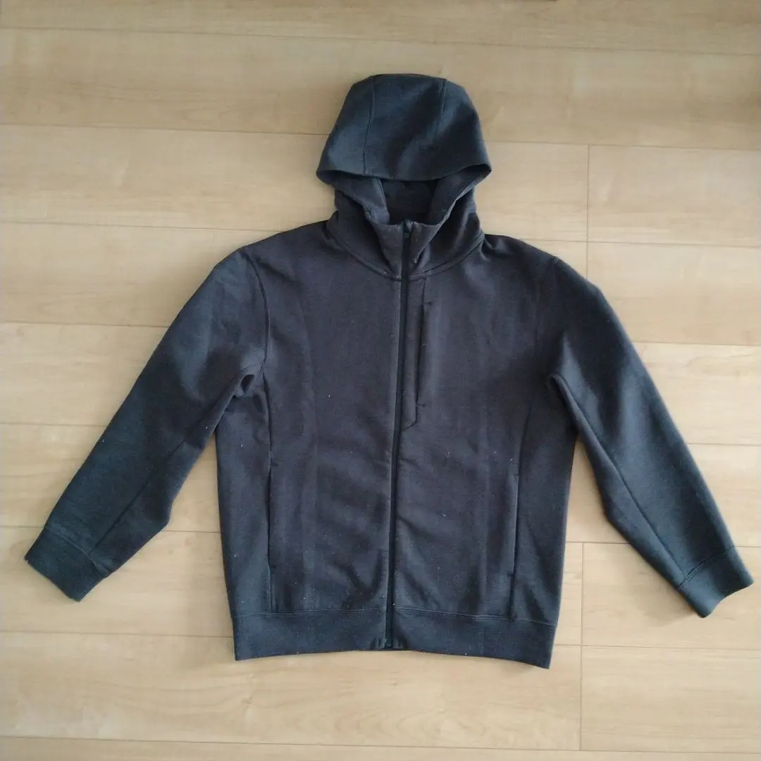 Thumbnail of Two-piece set of UNIQLO wear