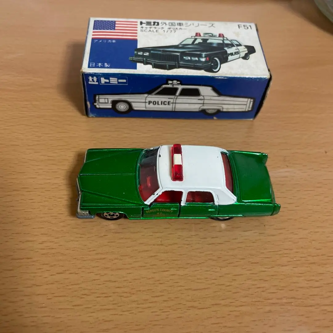 トミカ外国車シリーズ キャデラック ポリスカー トミー|トミカ外国車シリーズ キャデラック ポリスカー|HARDOFF