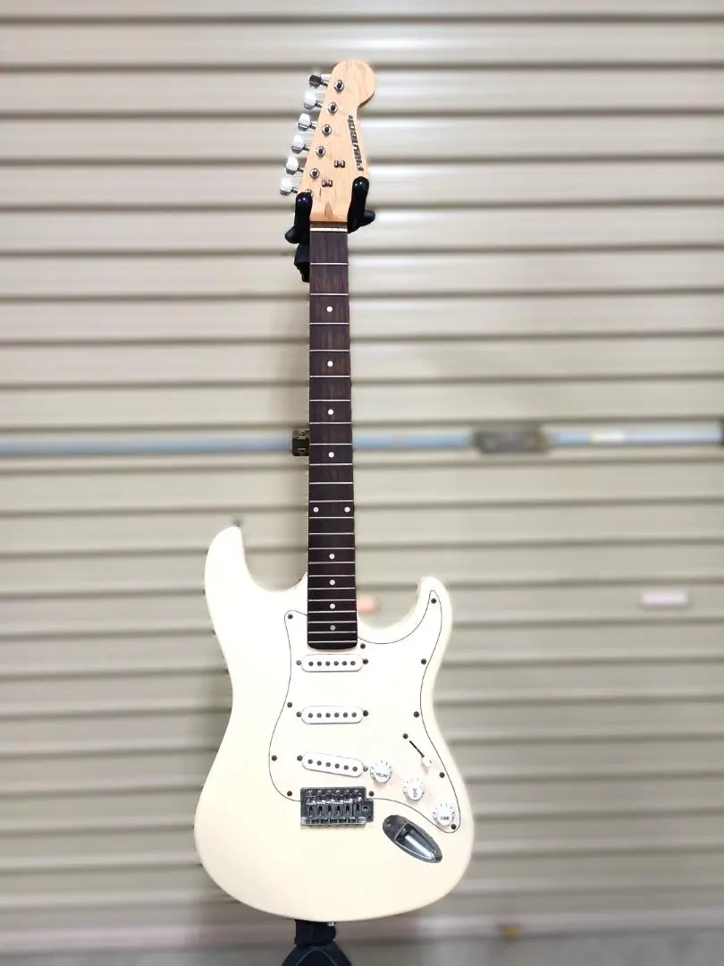 Thumbnail of PLAYTECH Stratocaster Junk