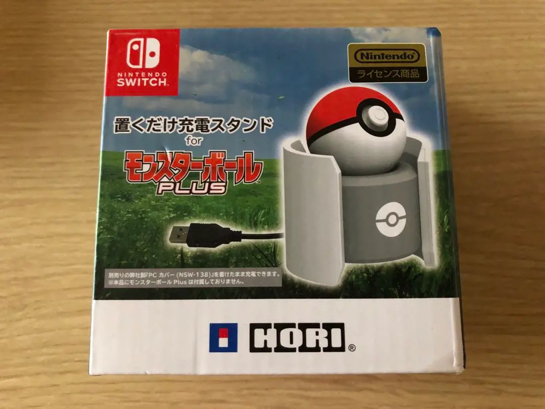 【極美品】ポケモン モンスターボール Plus&専用充電スタンド Amazon.co.jp: 【任天堂ライセンス商品】置くだけ充電スタンド