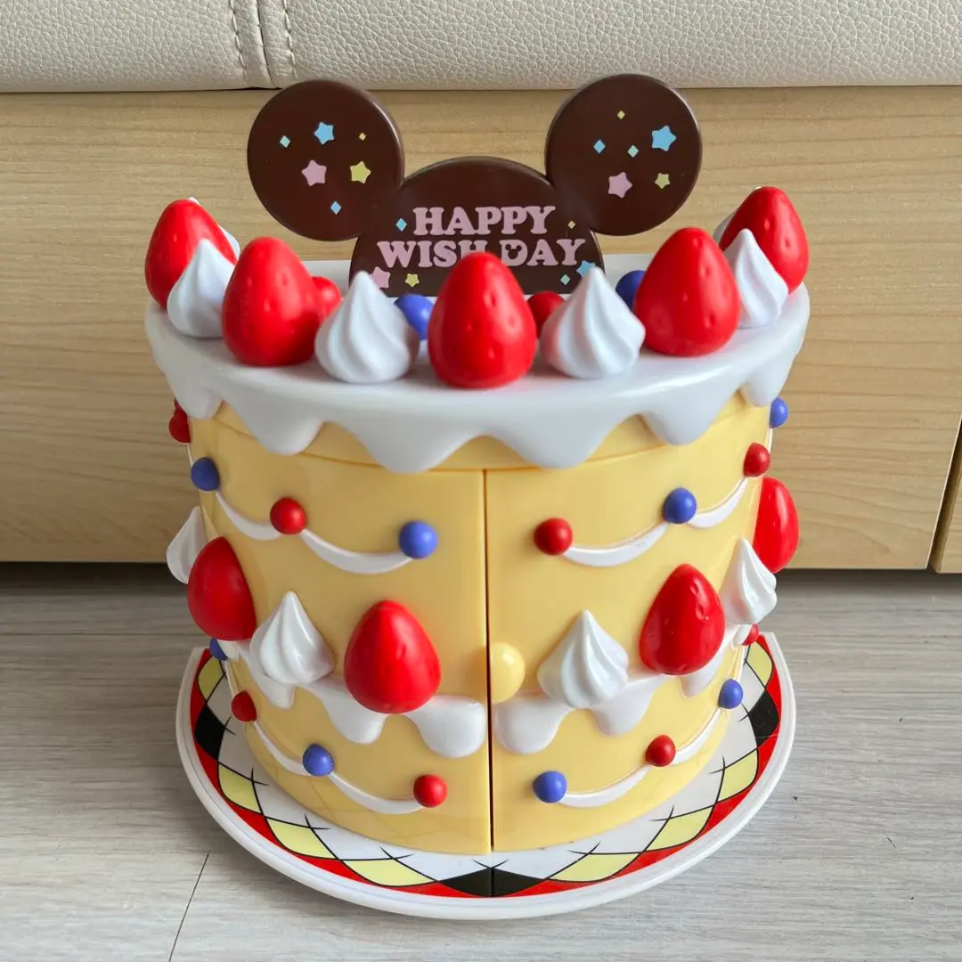 ミッキー ミニー バースデーケーキ型フォトスタンド　アンバサダーホテル お誕生日など大切な日をお祝い！ #ディズニーアンバサダーホテル