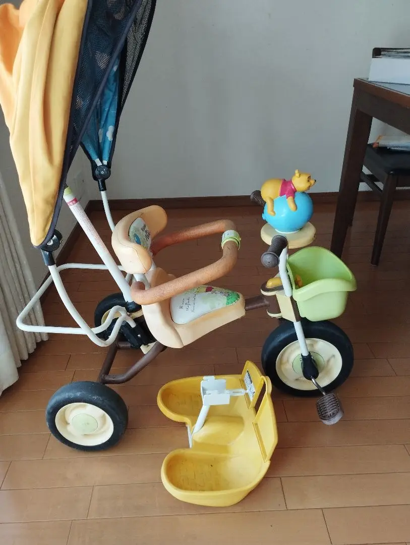 三輪車　プーさん　カーゴドーム　美品 アイデスカーゴドーム くまのプーさん 三輪車