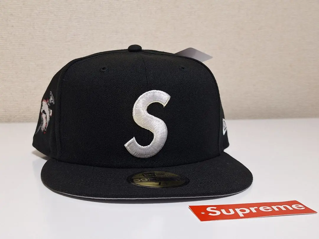 Supreme Screw Ball S Logo New Era (FW24) - $54