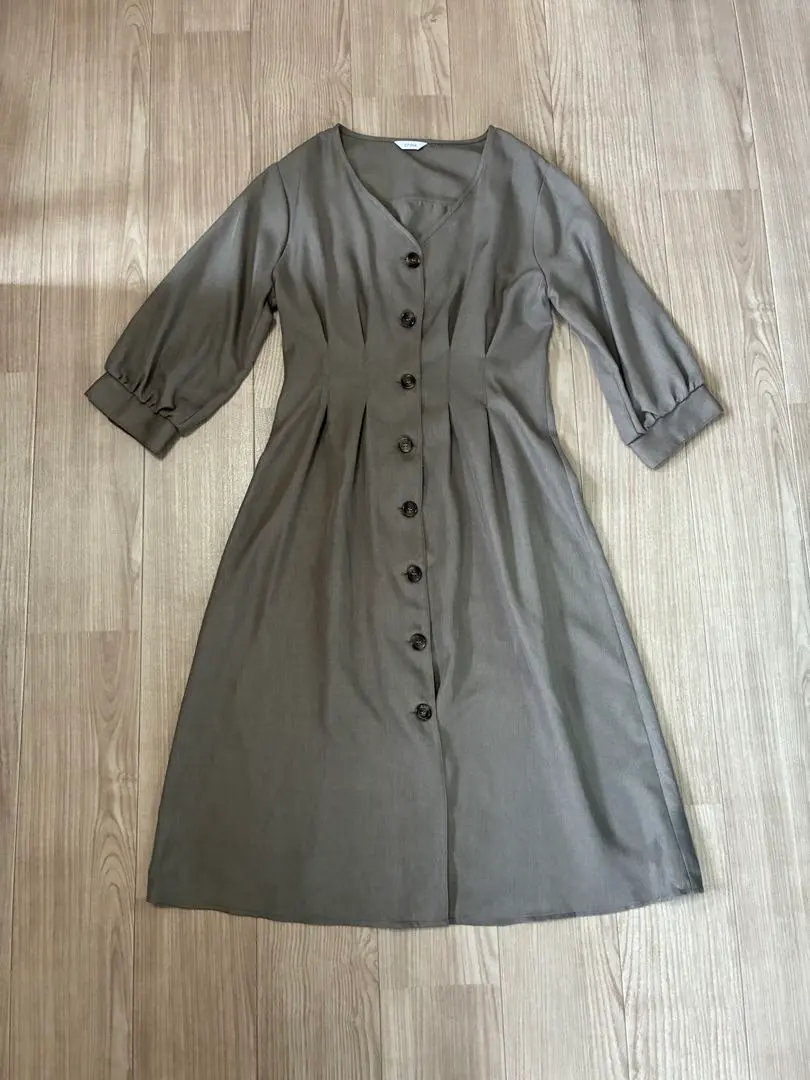 Thumbnail of 【New/Unused】Shimamura Vivi Collaboration 2pink Linen-style Tuck Dress