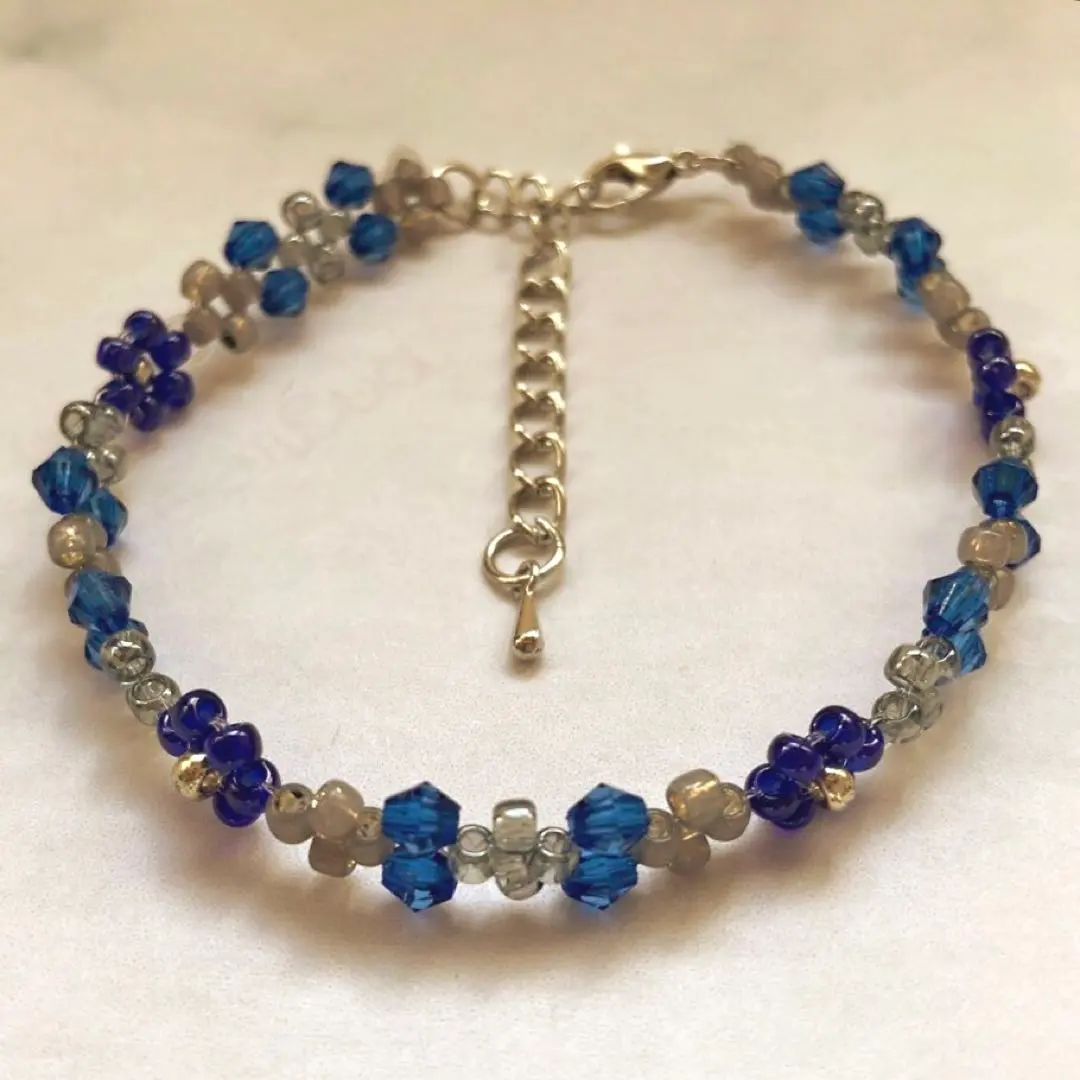 Thumbnail of Handmade beaded bracelet, navy and gray, casual, MA014