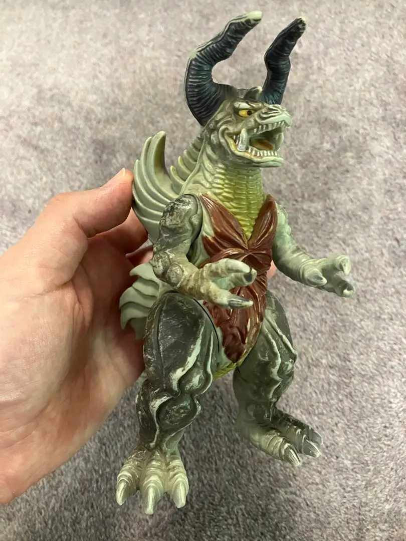 ウルトラマンガイア 超コッヴ＆超パズズ ソフビ 塗装版 超コッヴ - 怪しい隣人 ～ウルトラ怪獣ソフビ～