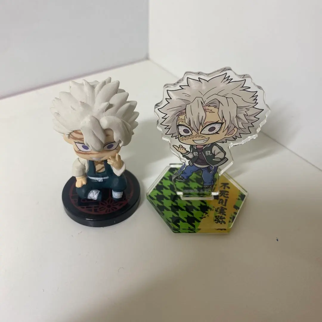 鬼灭之刃 不死川实弥 坐姿队 迷你手办 亚克力立牌 套装 的縮圖