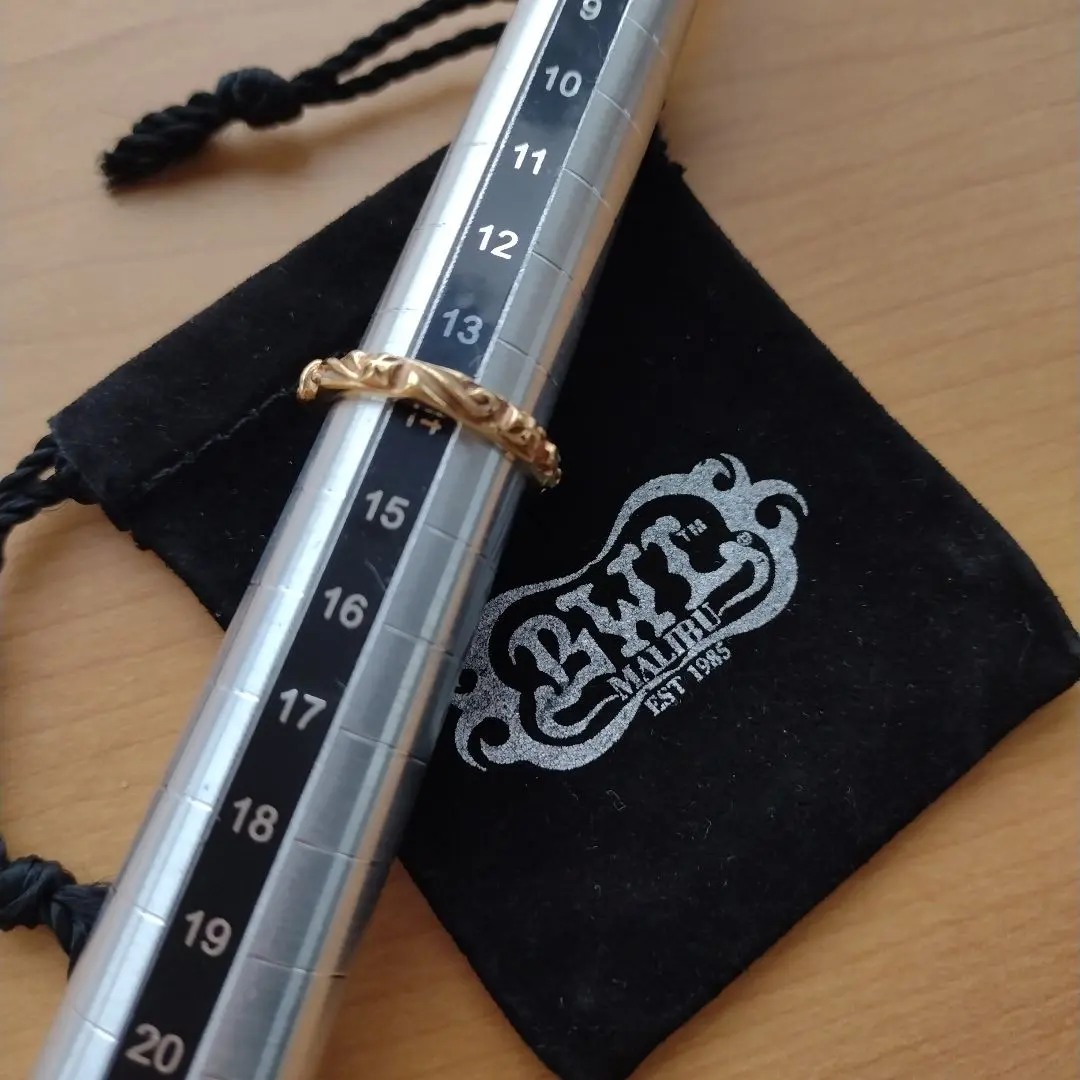 ベーコン様BILL WALL LEATHER 18Kゴシッククロスリング中古