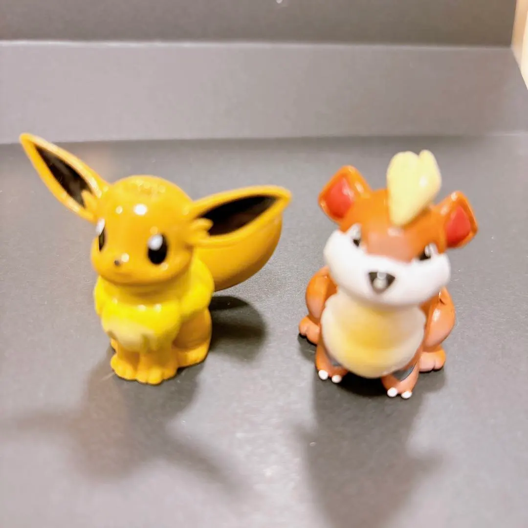Thumbnail of Available for individual sale: Pokémon, early edition, ultra rare, Eevee, Growlithe