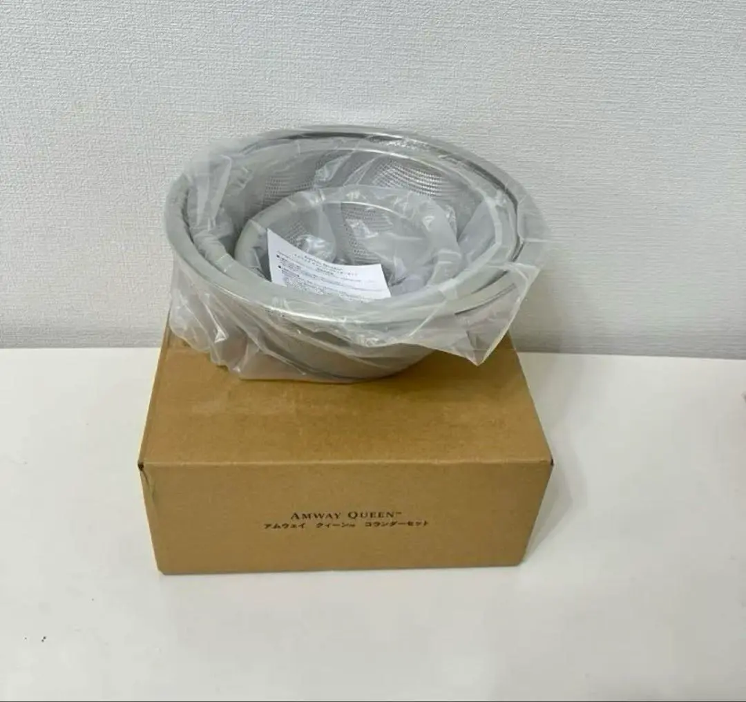 専用新品未開封新型アムウェイクィーン　ミキシングボウル用コランダー　ざるセット@ 新品未開封 新型 アムウェイクィーン ミキシングボウル用