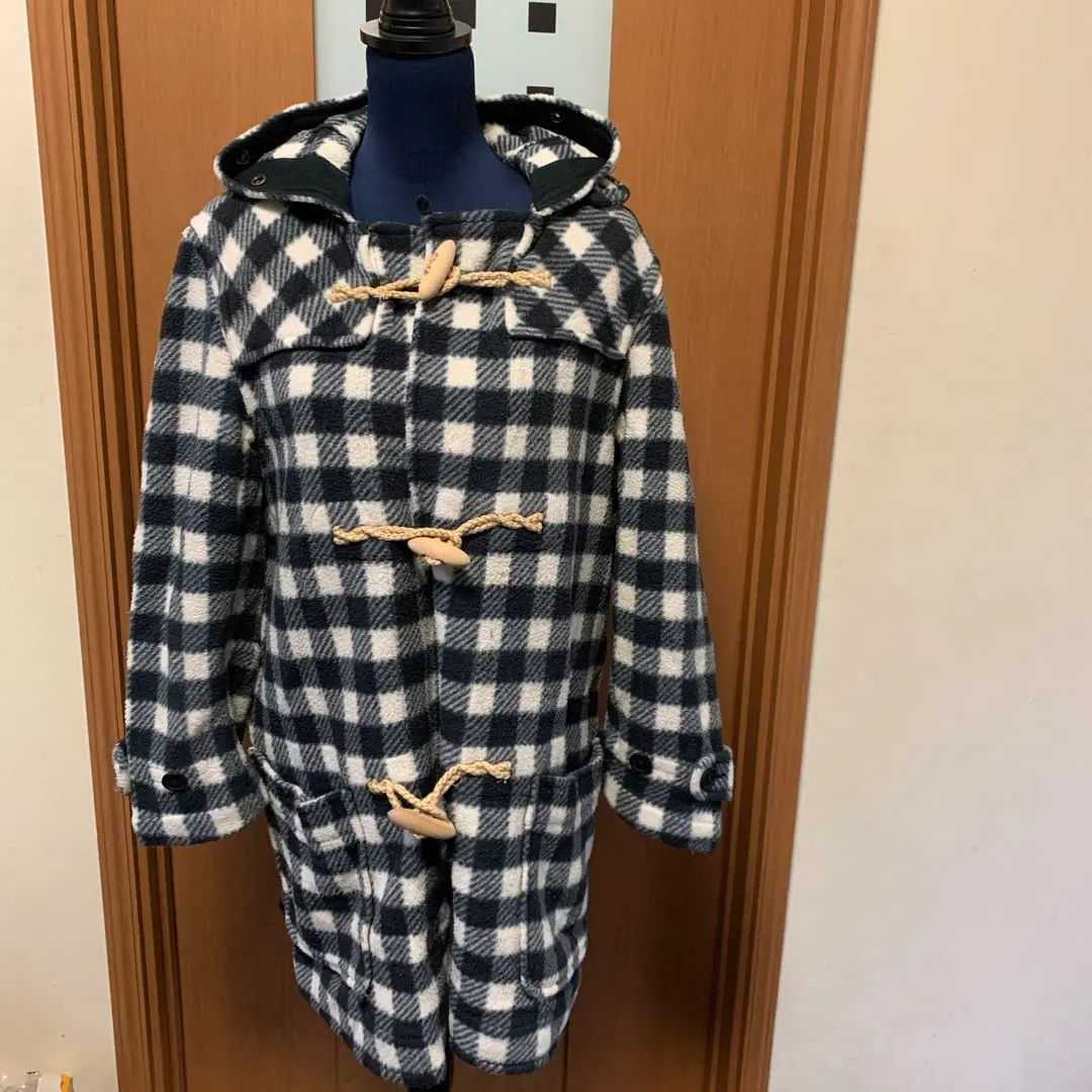 お値下げ中！！美品　ストラ　ピンク　ダッフルコート　40 pink hunt かくし ダッフル中綿コート 140cm
