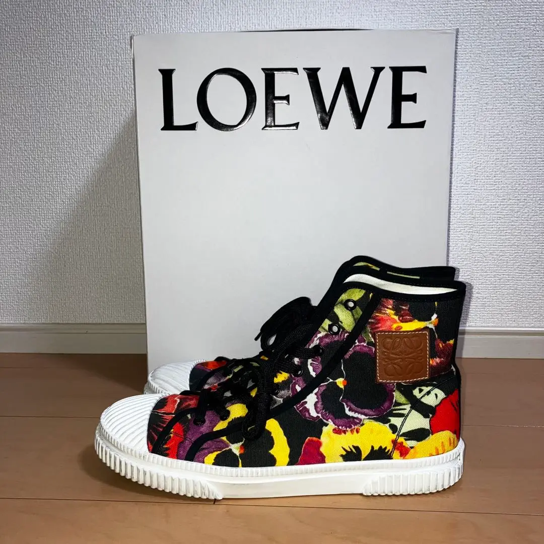 LOEWE 22SS パンジースウェット XSサイズ 美品 LOEWE 22SS パンジースウェット XSサイズ 美品