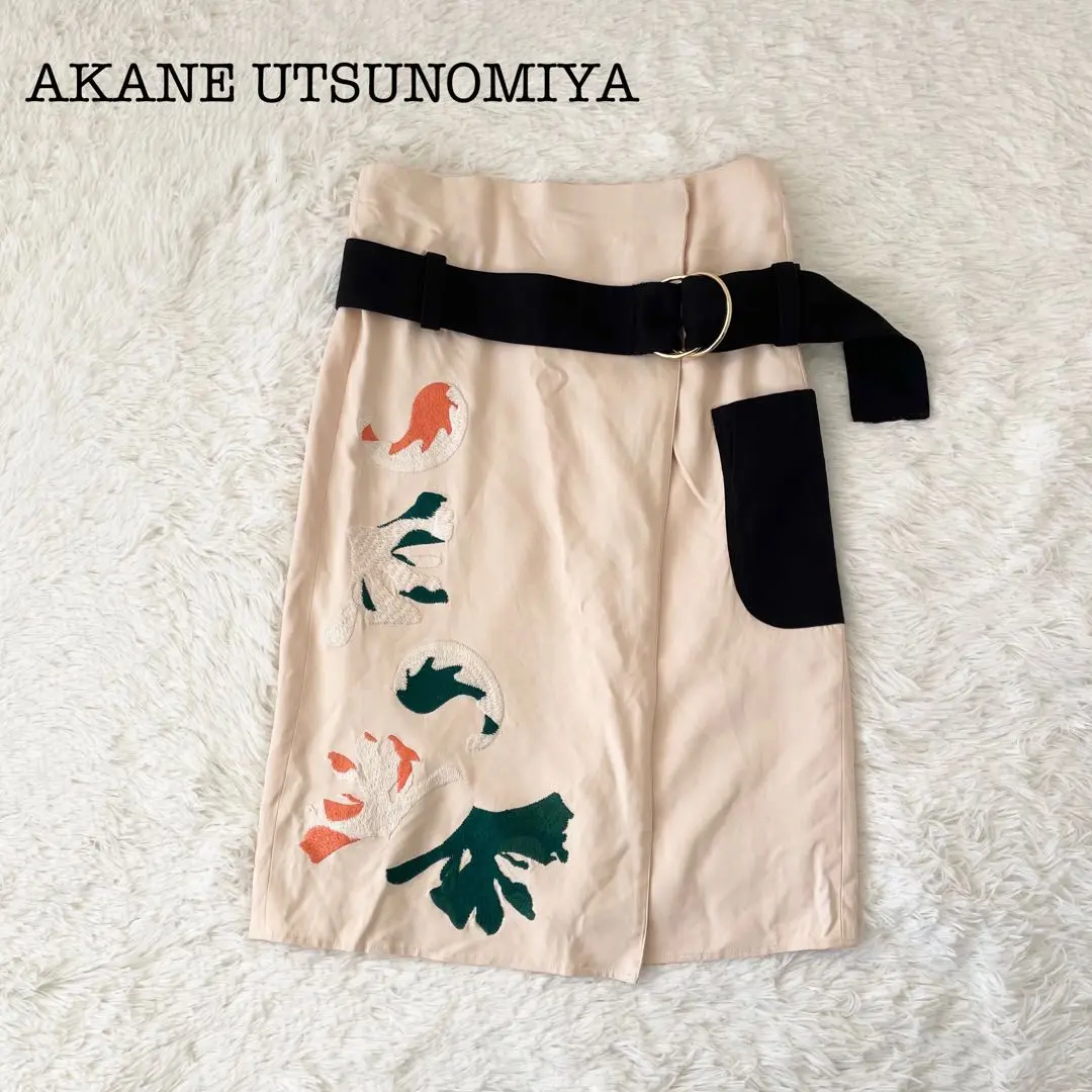 美品 AkaneUtsunomiya アカネウツノミヤ ラップスカート 黒ロング 2025年最新】AKANE UTSUNOMIYA レディース ロングスカートの人気