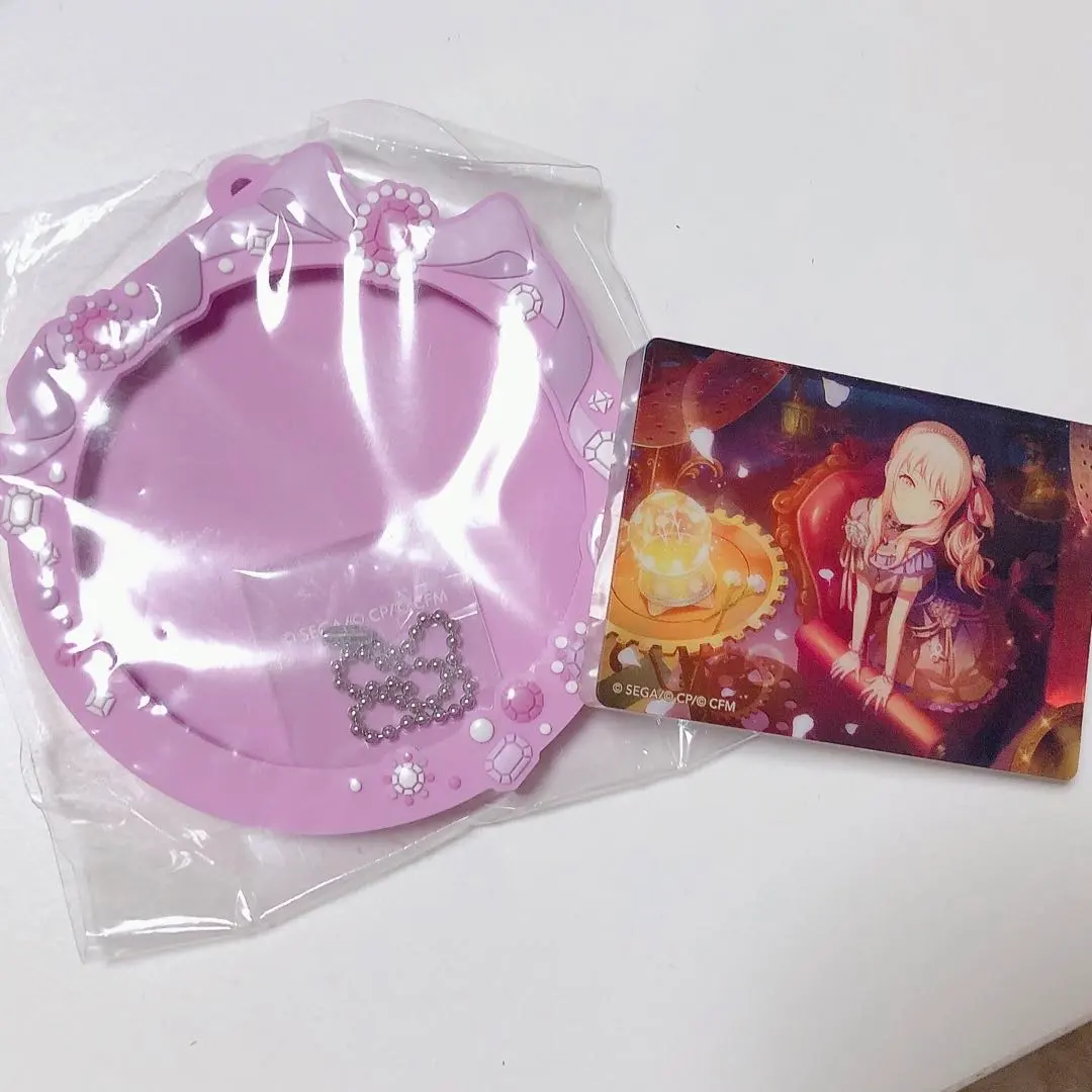 Thumbnail of Mizuki Akiyama can badge holder acrylic block