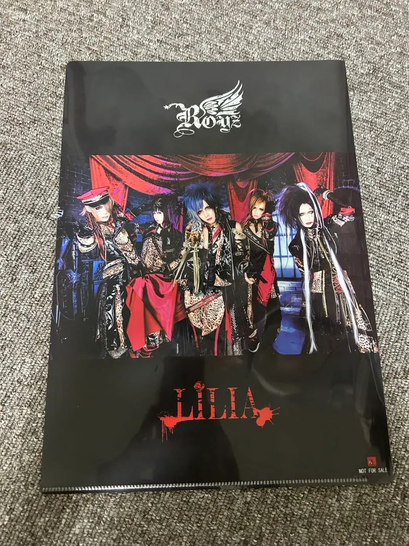 Thumbnail of Royz LILIA clear file