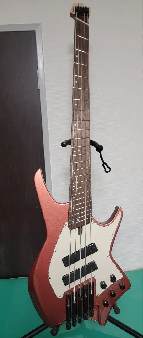 [中古]HEX Guitars NB505 Ivory 5弦ベース(キズあり) new】HEX Guitars / NB505 Ivory - Geek IN Box