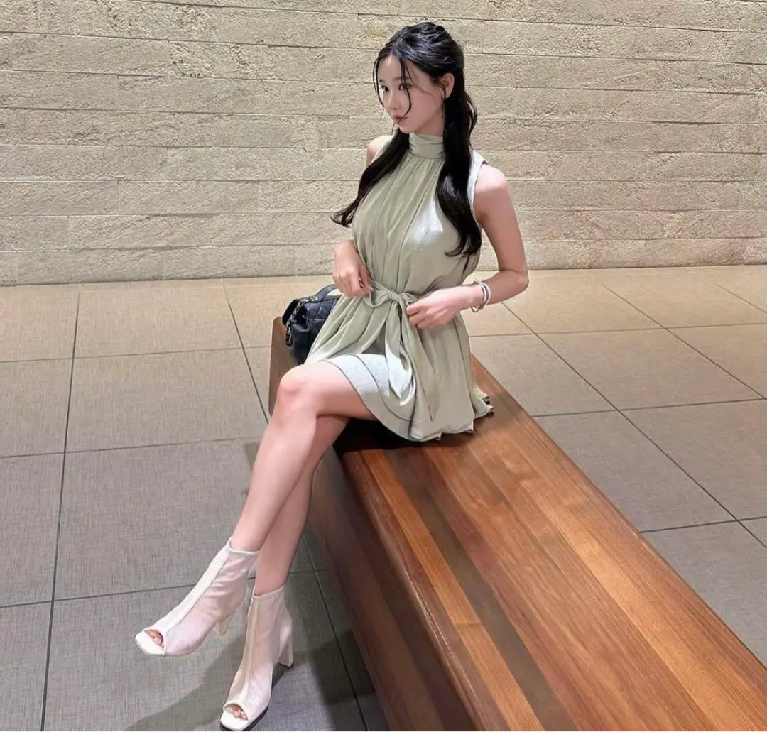 イロン　YILON MADE Bijou chiffon setup 𝟕/𝟑 (𝐰𝐞𝐝) 𝟐𝟎:𝟎𝟎 “𝐑𝐄𝐒𝐓𝐎𝐂𝐊“ 大人気の2アイテム