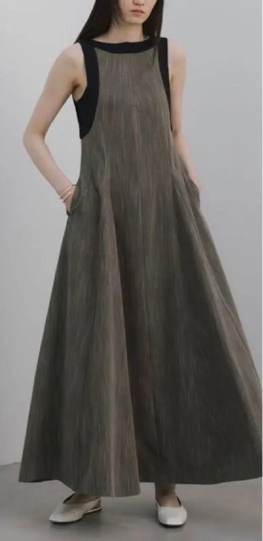 【新品タグ付き】シウム　アネモネ　ワンピース SIWEM（シウム）の「ANEMONE DRESS（ワンピース）」 - WEAR