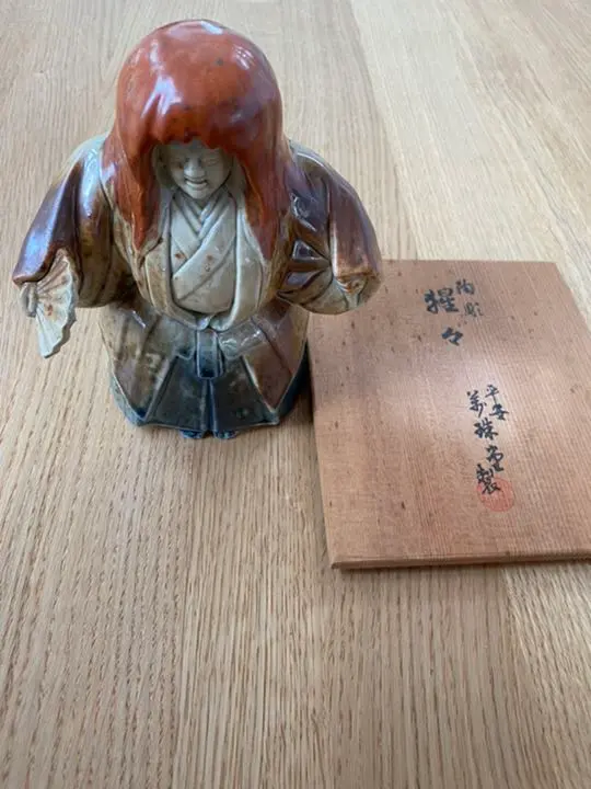 美品　陶器　慈山伯　猩々　白磁　置物　オブジェ　当時物　丁寧な作り 2025年最新】猩々 置物の人気アイテム - メルカリ