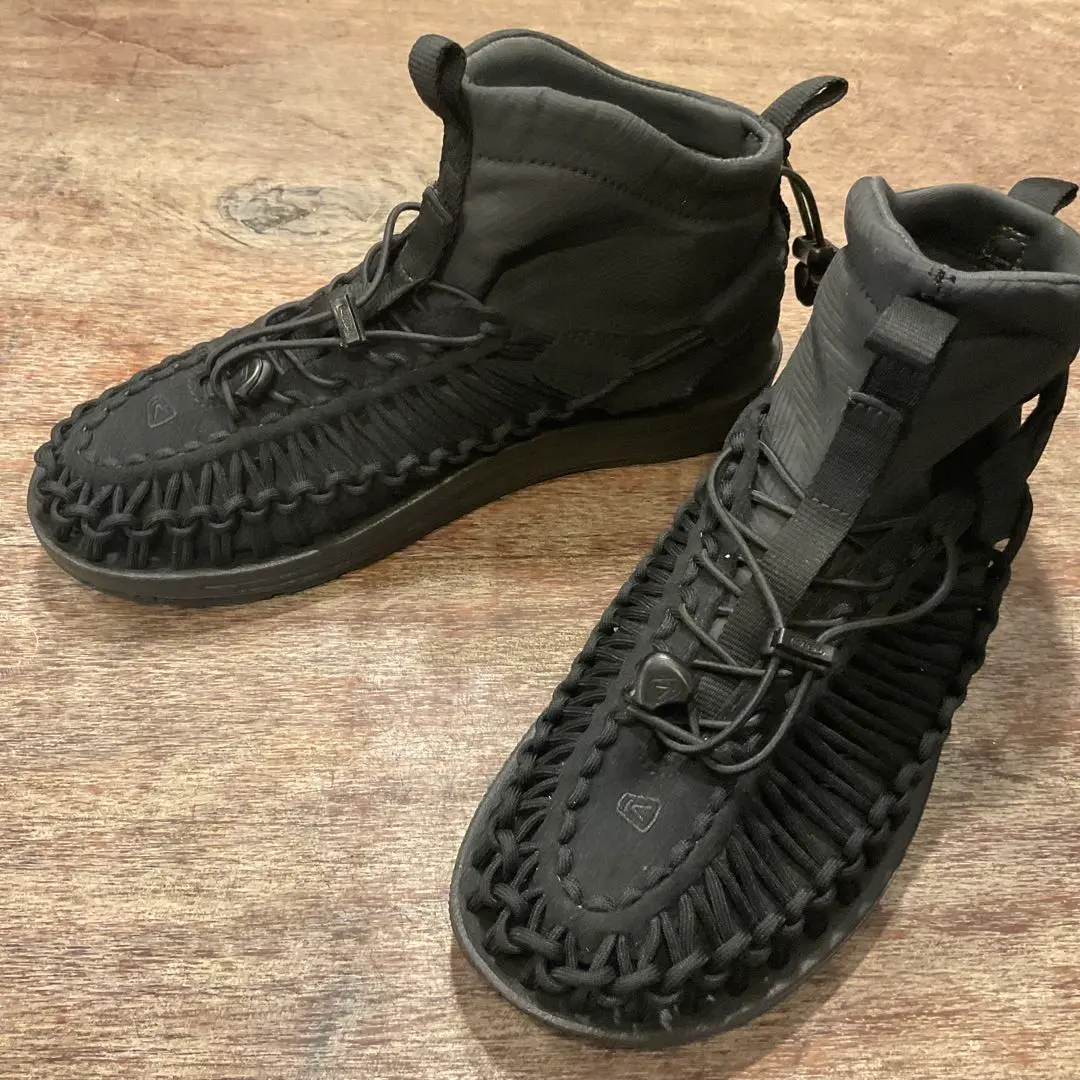 中古　美品 KEEN キーン UNEEK HT MID 27 メンズ 靴 2025年最新】keen uneek ht midの人気アイテム - メルカリ