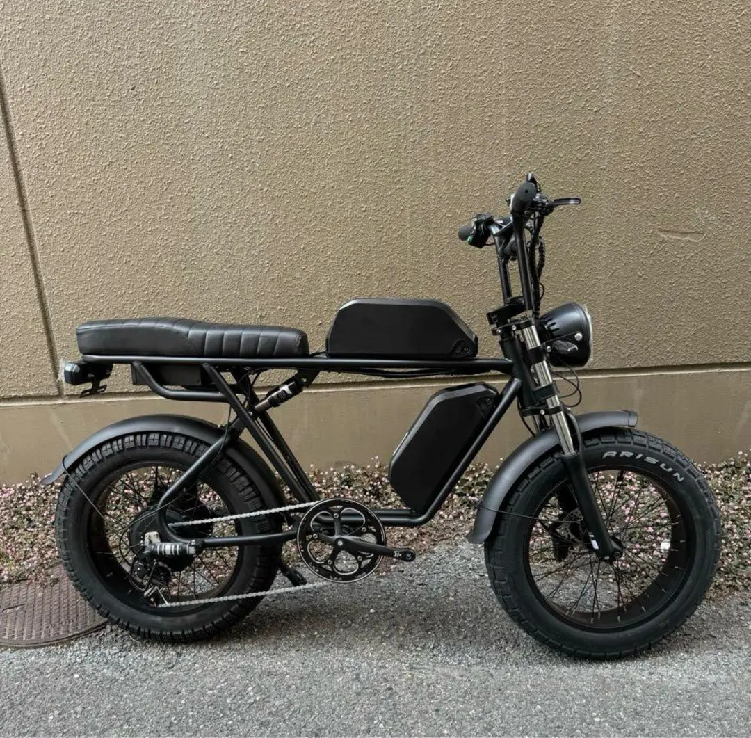 Super73 サイドスタンド 黒 エルゴノミックデザイン 取り付け用ネジ付き Super73 サイドスタンド 黒 エルゴノミックデザイン 取り付け用