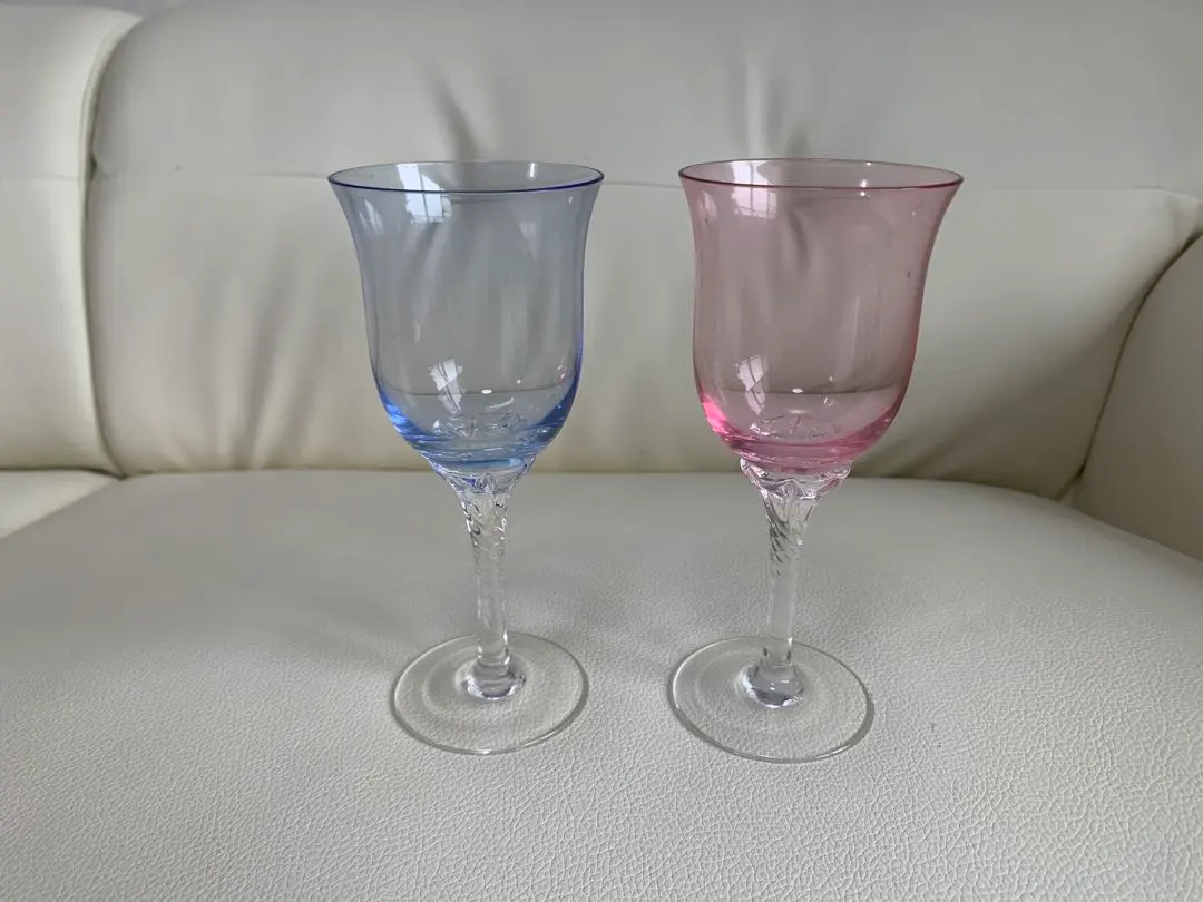Thumbnail of Toyo-Sasaki Glass Wine Glass Set