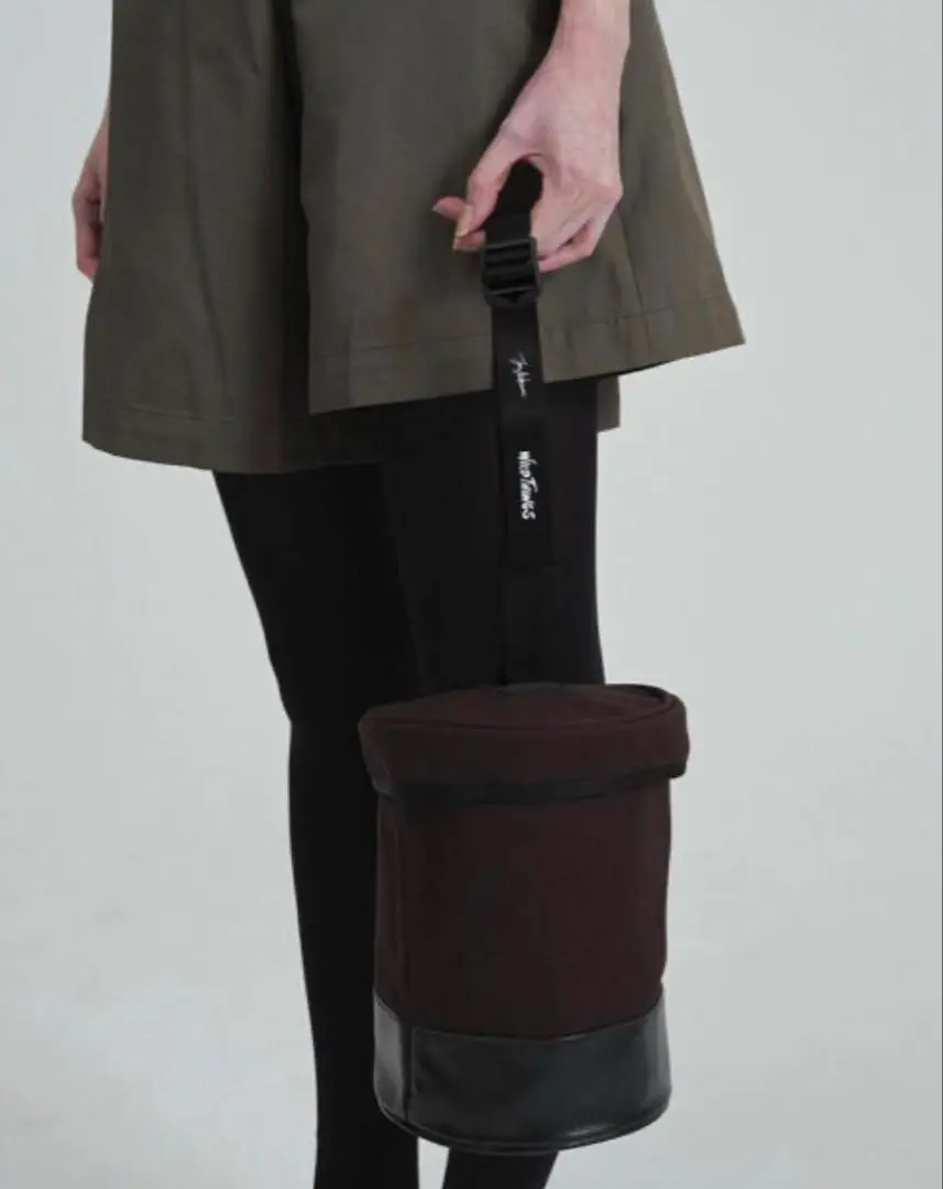 ジュンミカミ×ワイルドシングス シリンダーバッグ ブラウン 未使用品 Aresense（アーセンス）の「JUN MIKAMI × WILDTHINGS