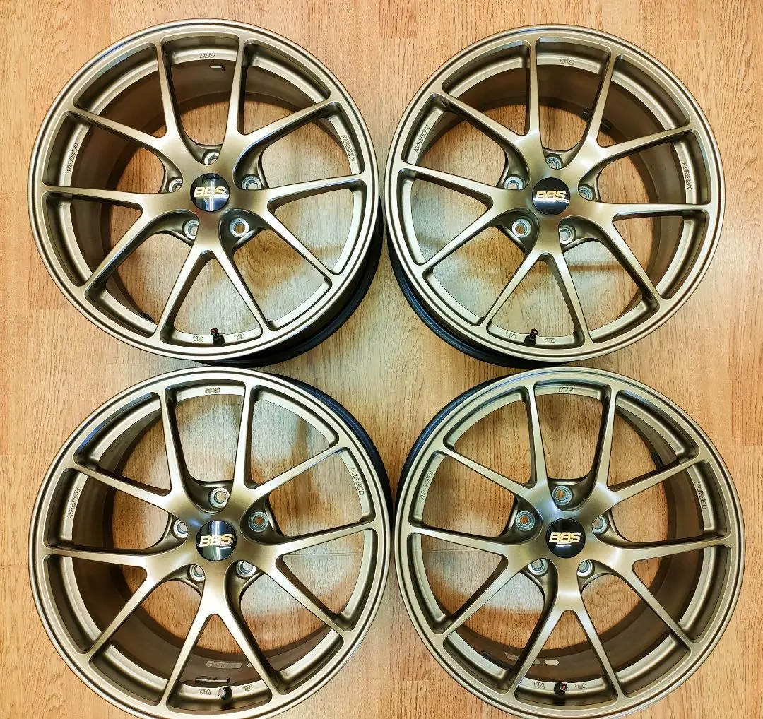 y*e様 GRヤリス　純正ホイール　タイヤ　BBS バリ山 y*e様 GRヤリス 純正ホイール タイヤ BBS バリ山 - メルカリ