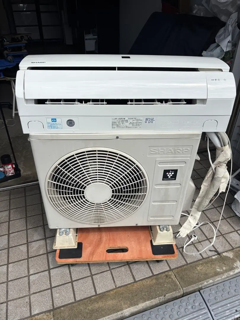 洗浄済み♪ プラズマクラスター 無線LAN付き シャープ AY-J22S 洗浄済み♪ プラズマクラスター 無線LAN付き シャープ AY-J22S