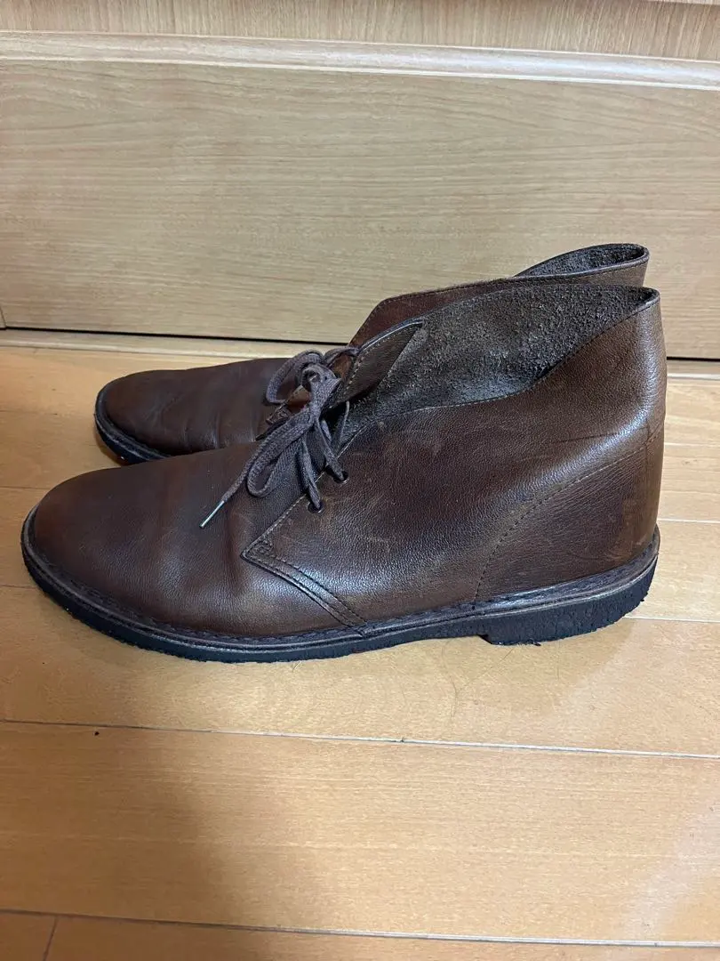 Thumbnail of Brown Leather Chukka Boots - Clarks - Vintage