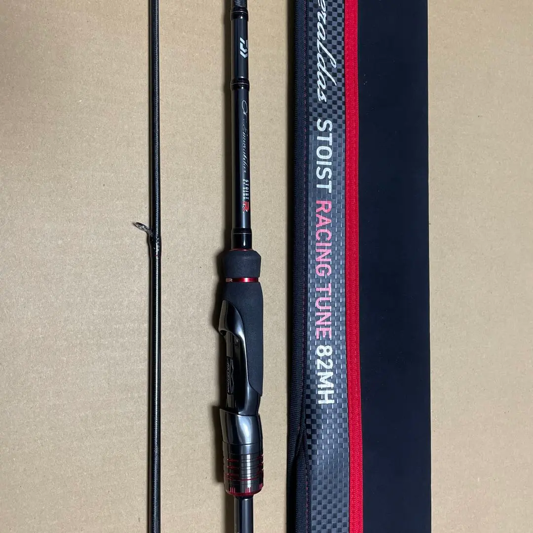 【年末まで！】ダイワ ストイストST 82ML-5 ダイワ エメラルダス STOIST ST 82ML-5 (ロッド・釣竿) 価格比較