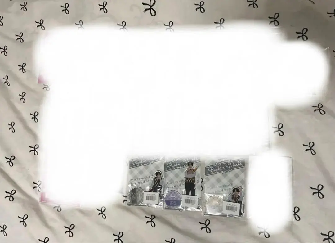 宮世琉彌 FC 限定壓克力立牌 3 件套 的縮圖