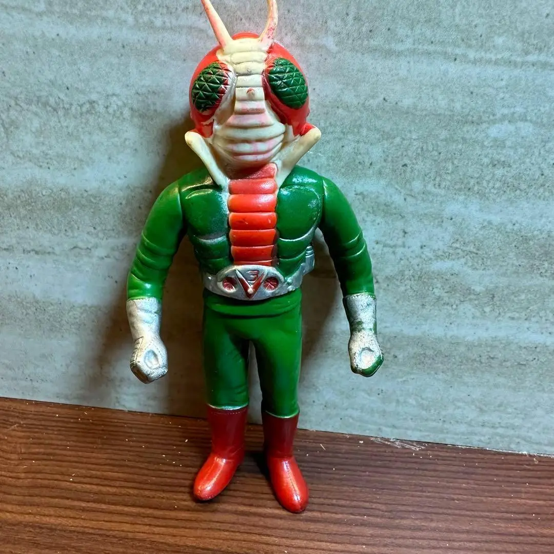 ⚠️激レア　仮面ライダーV3 ノコギリトカゲ　ミニミニソフビ　ポピー　当時物 ⚠️激レア仮面ライダーV3ノコギリトカゲミニミニソフビ旧
