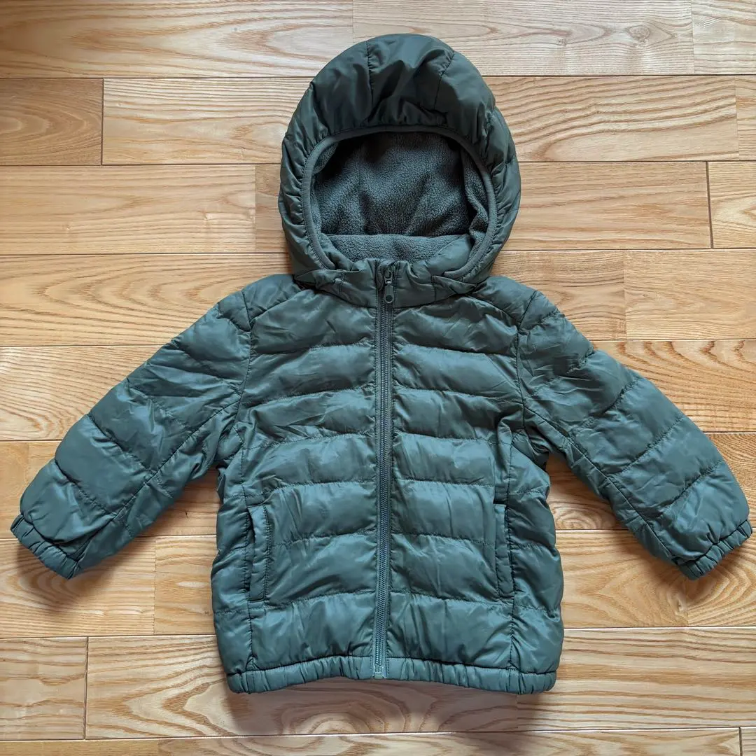 Thumbnail of Uniqlo outerwear kids 90cm