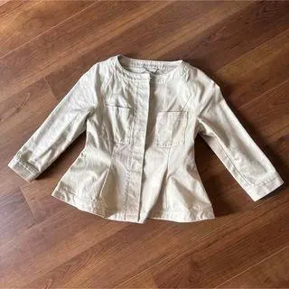 米色 喇叭袖外套 七分袖 的縮圖