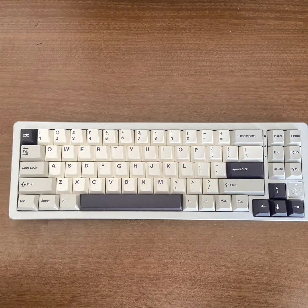 YUNZII AL71 68% 無線 シルバー/クリスタルホワイトスイッチ Amazon | YUNZII AL71 68% ゲーミングキーボード フルアルミCNC