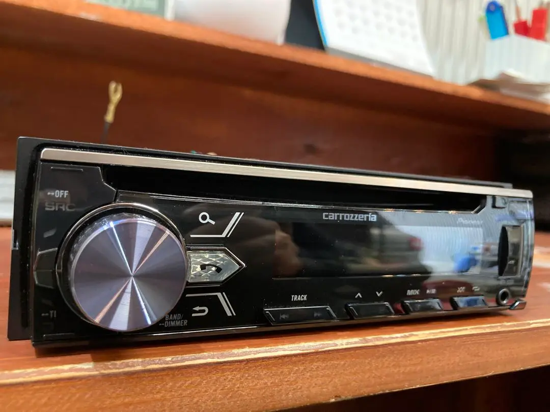 【中古】カロッツェリア  DEH-5300  カーオーディオ Bluetooth Amazon | カロッツェリア(パイオニア) カーオーディオ DEH-5300