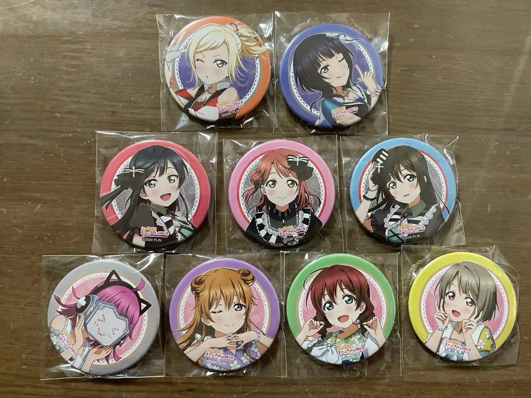Thumbnail of Love Live! 9-piece tin badge set
