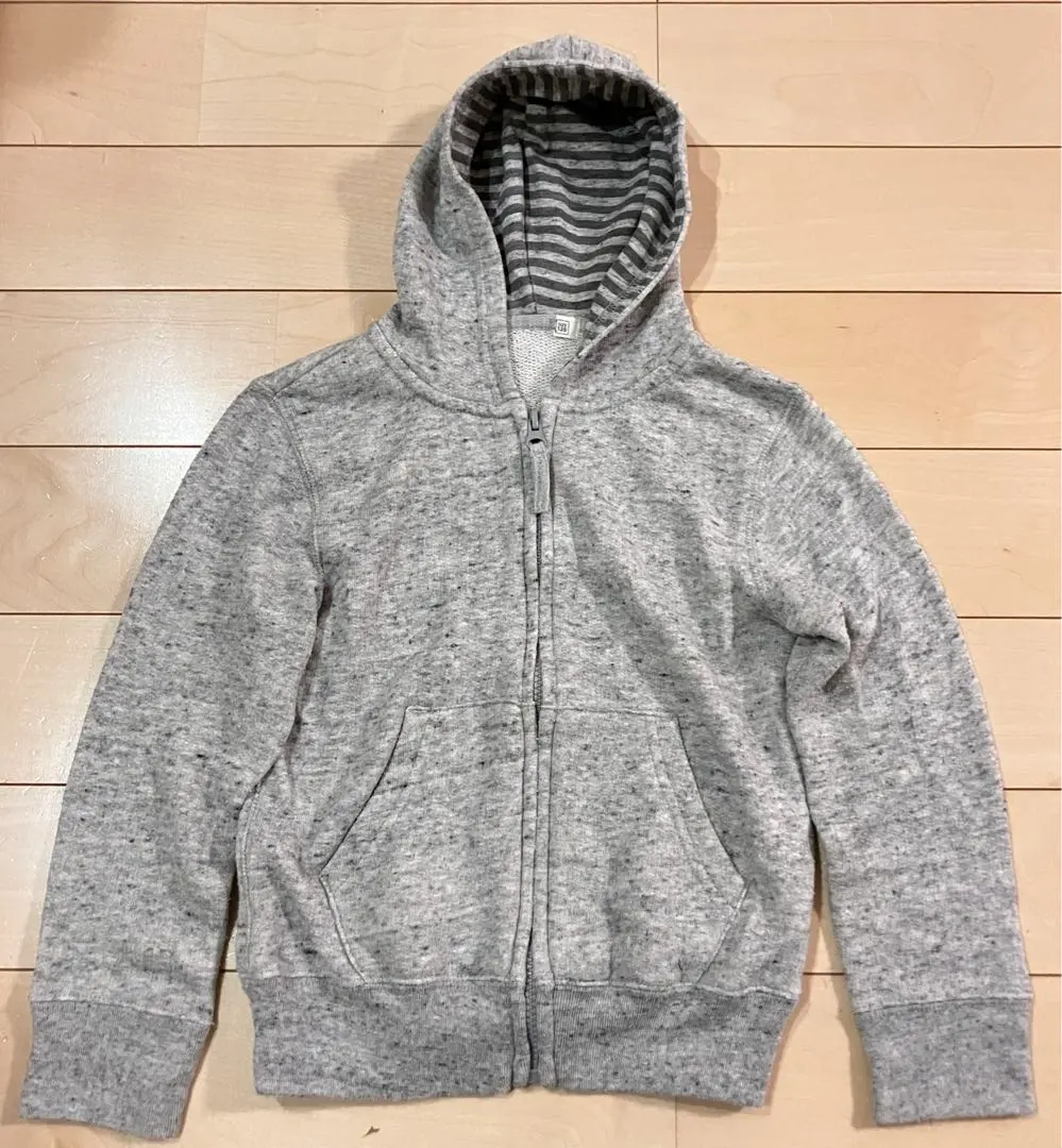 Right-on 灰色連帽衫 120cm 男女皆宜 簡約 外套 的縮圖