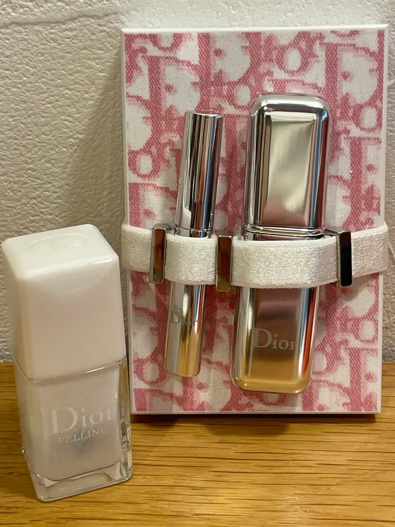 Dior 香水3本とネイルケアセット　他3点セット　非売品　未使用品 最高 のコスメ・美容 - Dior 香水3本とネイルケアセット 他3点