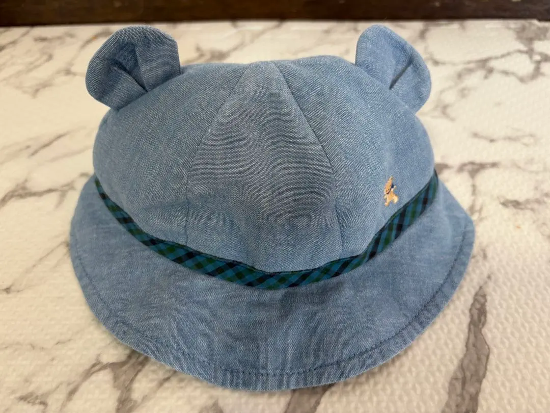 Thumbnail of Familiar Hat 41-43