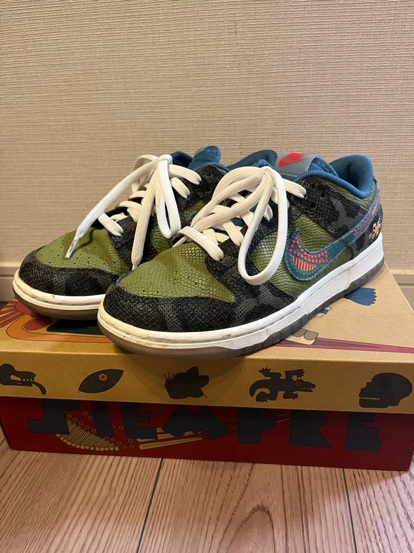 ★関税込★NIKE★DUNK LOW SIEMPRE FAMILIA★25-30cm★ Nike Dunk Low SiEMPRE Familia for Sale | Authenticity