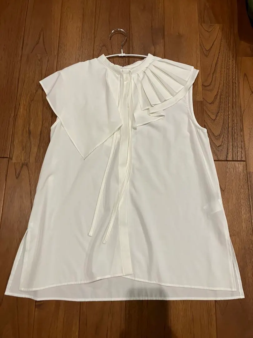 Thumbnail of aga Yamadaya tops