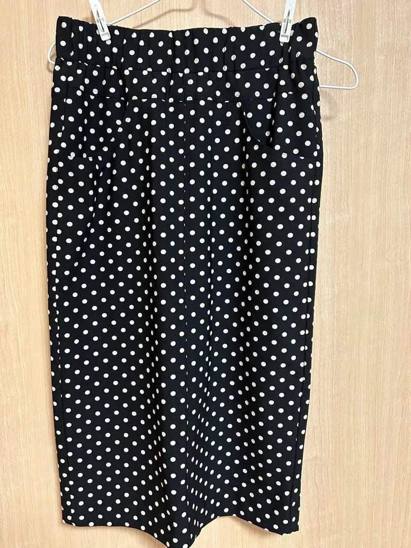 【定価23,100円美品！！】オーラティエ　オーラブラウス　ドット柄 ドットオーラブラウス — AURATiER