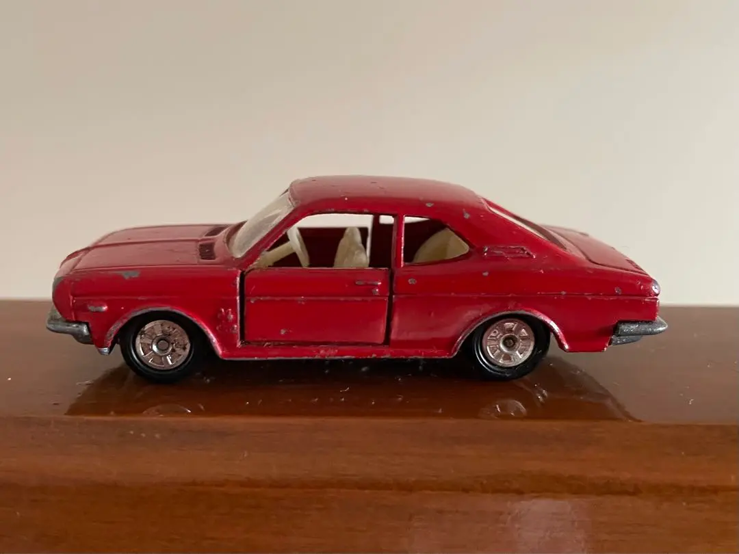 トミカ TOMIKA ホンダ HONDA 1300 クーペ 1A 日本製 昭和 トミカ 黒箱 7-1 HONDA 1300 coupe 9 1Eホイール 赤 - メルカリ