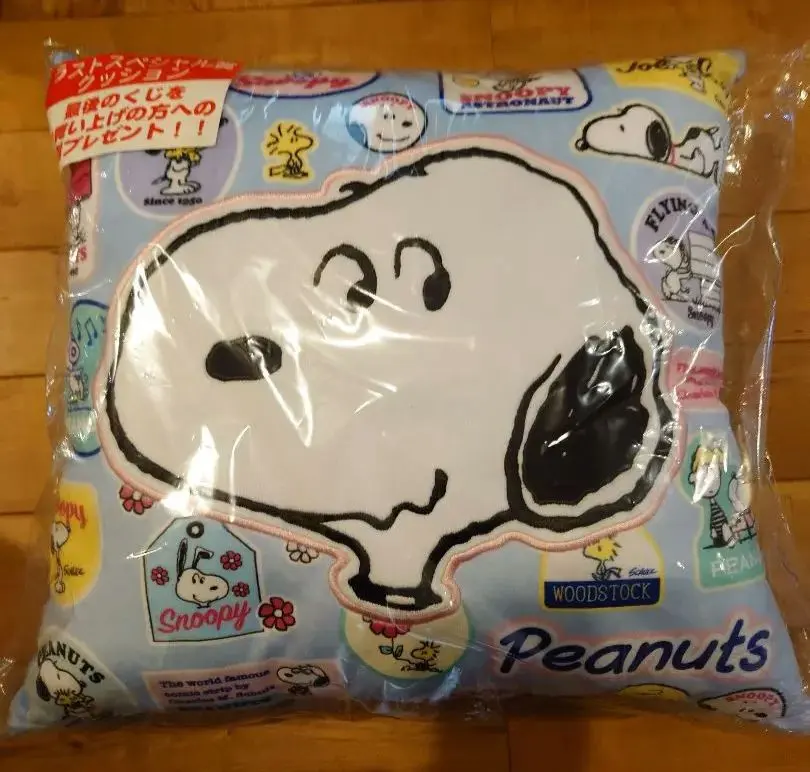 Thumbnail of Lawson Ichiban Kuji (lottery) - 2500 Snoopy Cushion, approximately 45cm