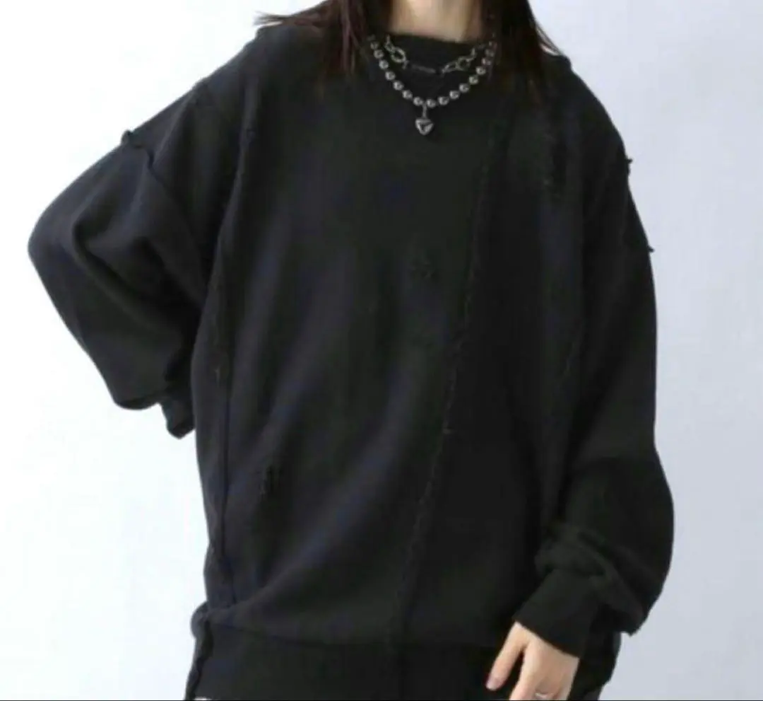 JEANASIS ダメージリメイクライクスウェット ブラック JEANASIS（ジーナシス）の「【WEB限定】ダメージリメイクライク