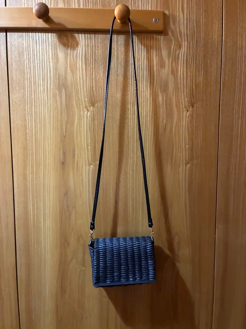 肩背包 新品 黑色 編織 手工製作 的縮圖