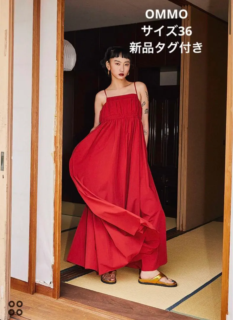 【新品値札付き】OMMO荻原桃子フラスコパターンパンツ黒 38 新品値札付き】OMMO荻原桃子フラスコパターンパンツ黒 38