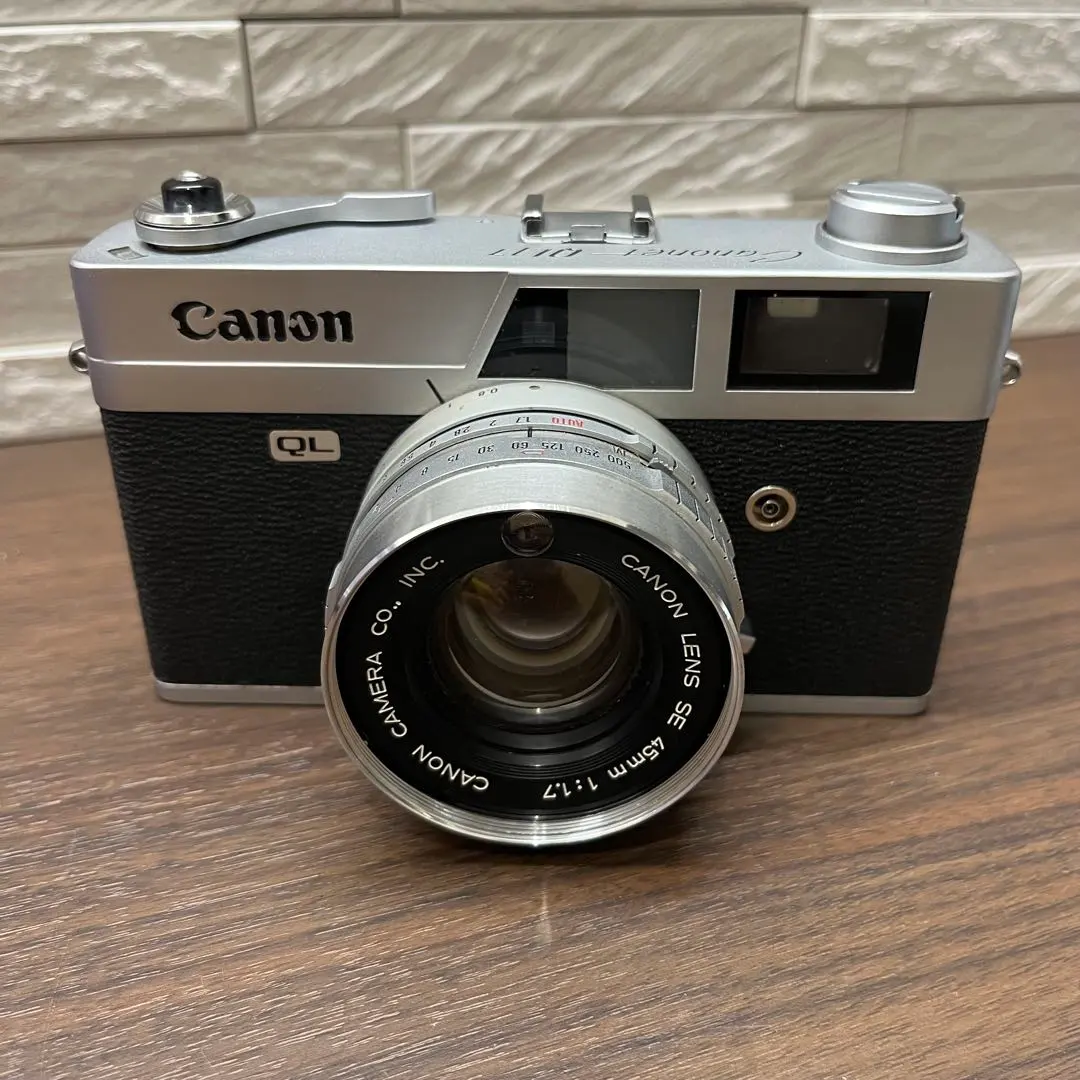 Thumbnail of Canon QL 17 Rangefinder Camera 45mm f/1.7 Untested